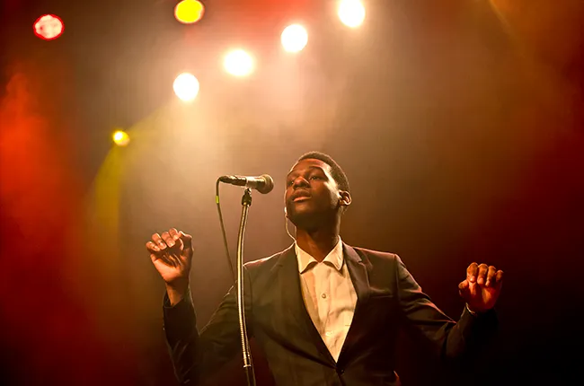 Leon Bridges